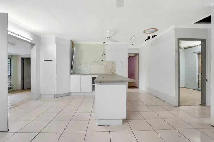 Third view of Homely house listing, 4 Jacaranda Close, Manunda QLD 4870
