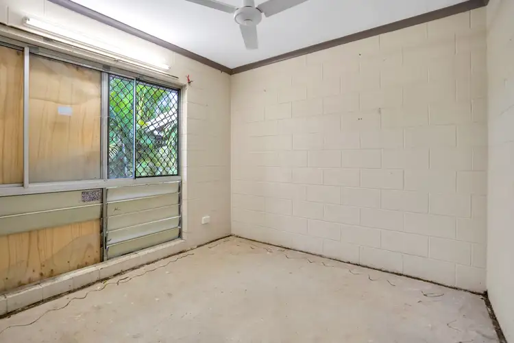 Seventh view of Homely house listing, 4 Jacaranda Close, Manunda QLD 4870