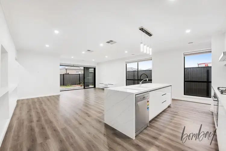 Sixth view of Homely house listing, 13 Akashi Crescent, Craigieburn VIC 3064