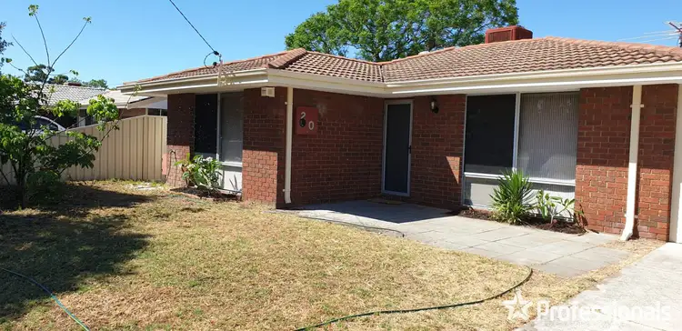 Second view of Homely house listing, 20 Heron Court, Camillo WA 6111