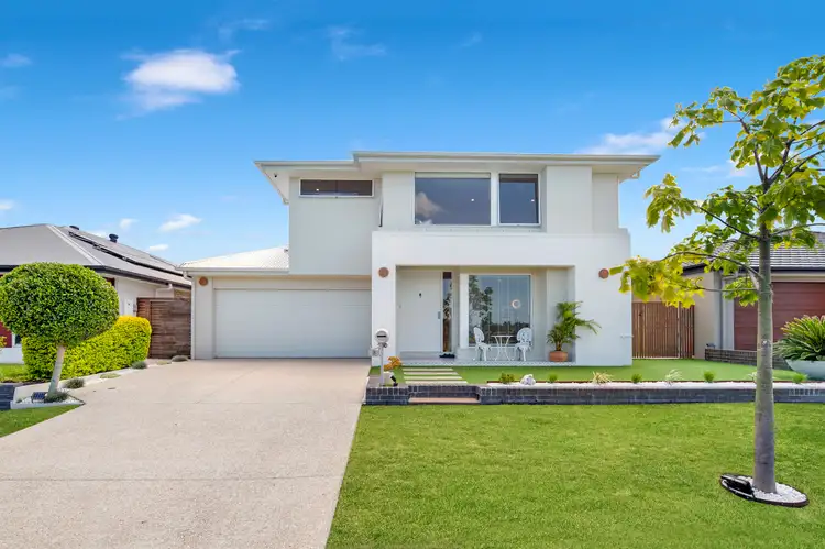 8 Mount Royal Street, Pimpama QLD 4209
