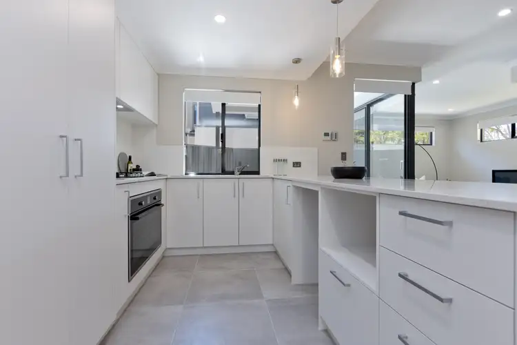 Seventh view of Homely townhouse listing, 1/81 Gairloch Street, Mount Pleasant WA 6153