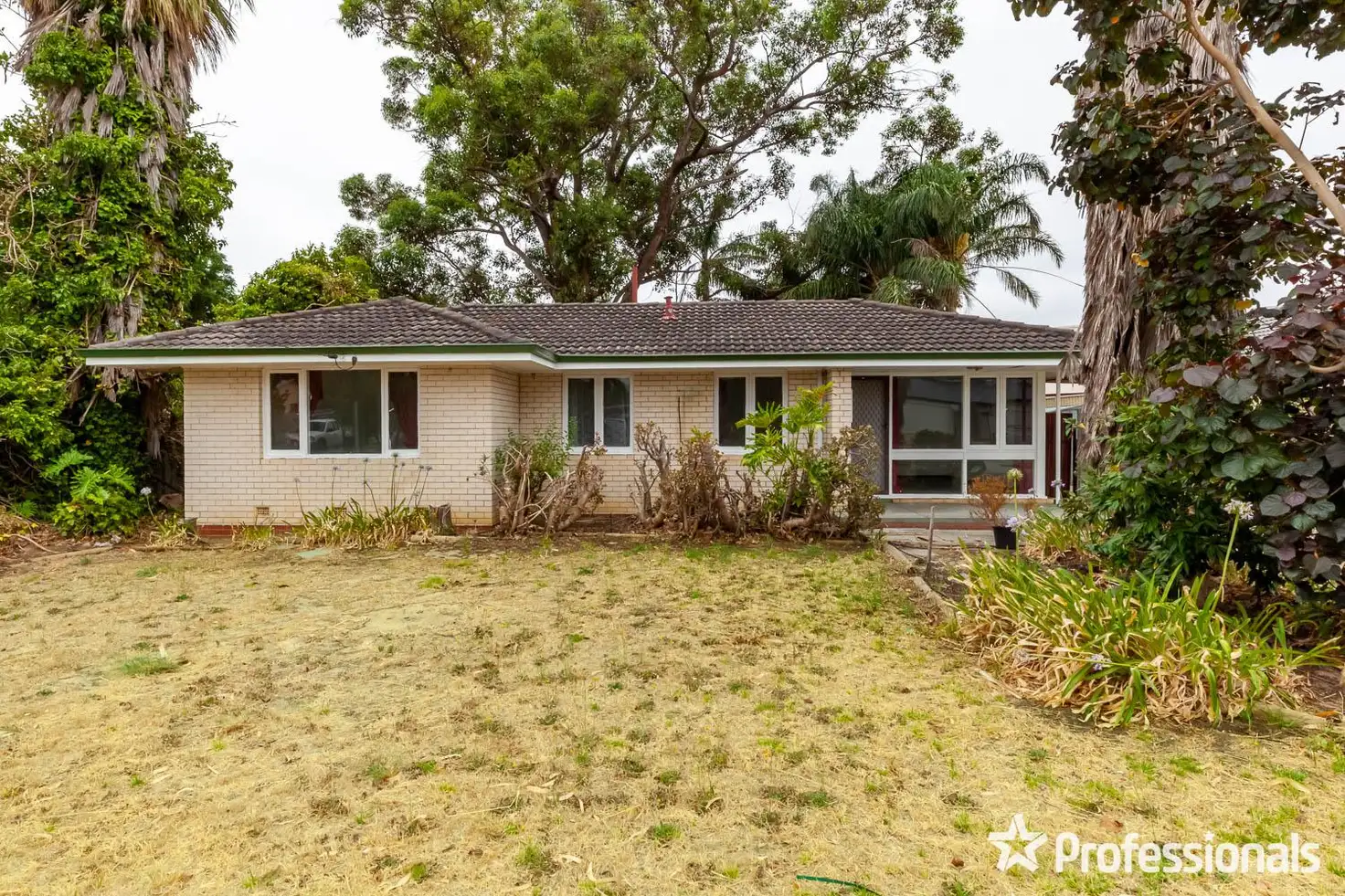 Main view of Homely house listing, 6 Kyogle Place, Armadale WA 6112