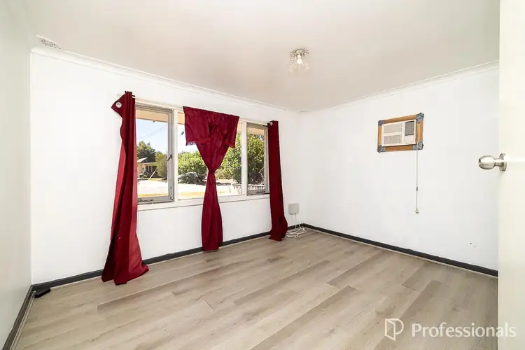 Third view of Homely house listing, 6 Kyogle Place, Armadale WA 6112