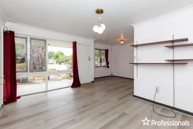 Fourth view of Homely house listing, 6 Kyogle Place, Armadale WA 6112