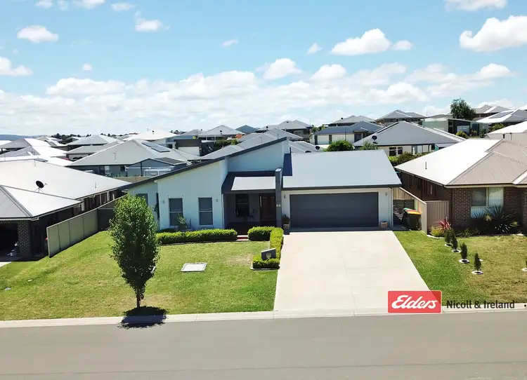 48 Wentworth Drive, Kelso NSW 2795