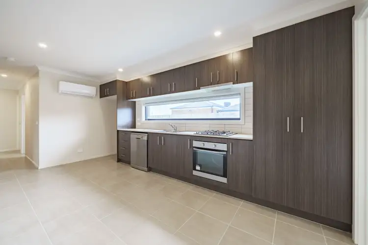 Fourth view of Homely house listing, 3 Bannan Crescent, Cranbourne North VIC 3977
