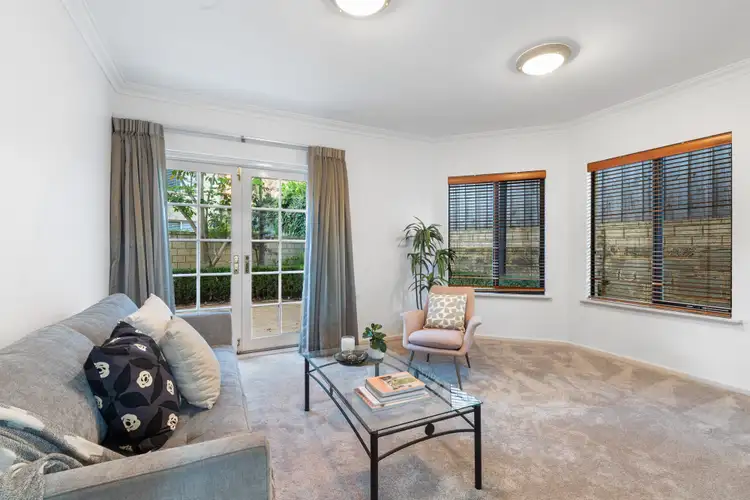 Sixth view of Homely house listing, 2 Salustri Place, North Fremantle WA 6159