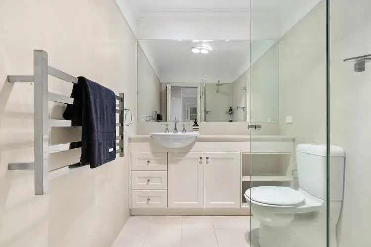 Fifth view of Homely apartment listing, 1/1A Isis Street, Wahroonga NSW 2076