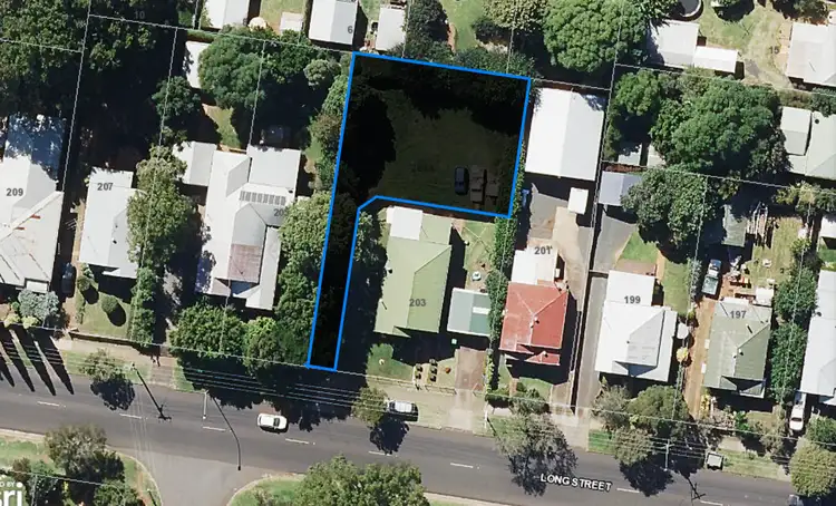 203a Long Street, South Toowoomba QLD 4350