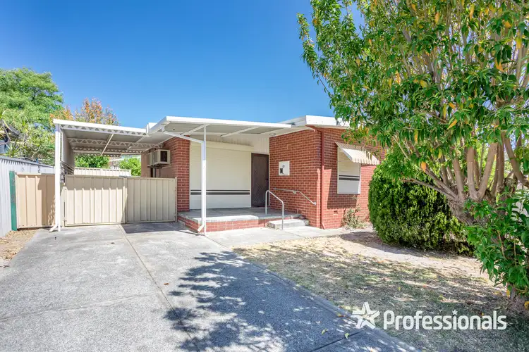 Second view of Homely house listing, 10 Grasmere Place, Kelmscott WA 6111