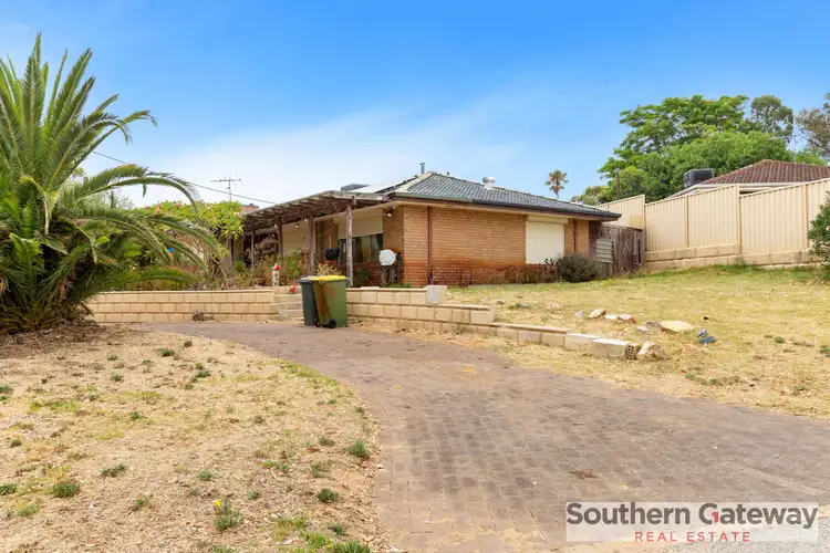 Second view of Homely house listing, 29 Nye Way, Orelia WA 6167