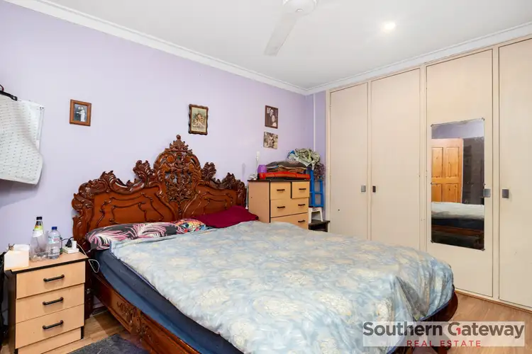 Fourth view of Homely house listing, 29 Nye Way, Orelia WA 6167
