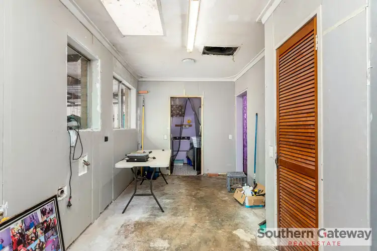 Fifth view of Homely house listing, 29 Nye Way, Orelia WA 6167