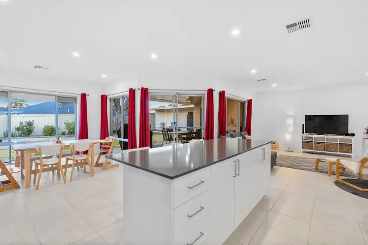 Fifth view of Homely house listing, 5 Fluellen Way, Hamilton Hill WA 6163