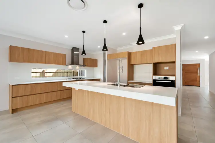 160 Campbell Drive, Mango Hill QLD 4509