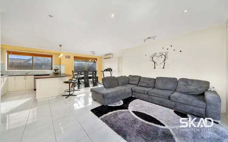 Sixth view of Homely house listing, 4 Meredith Close, Narre Warren South VIC 3805