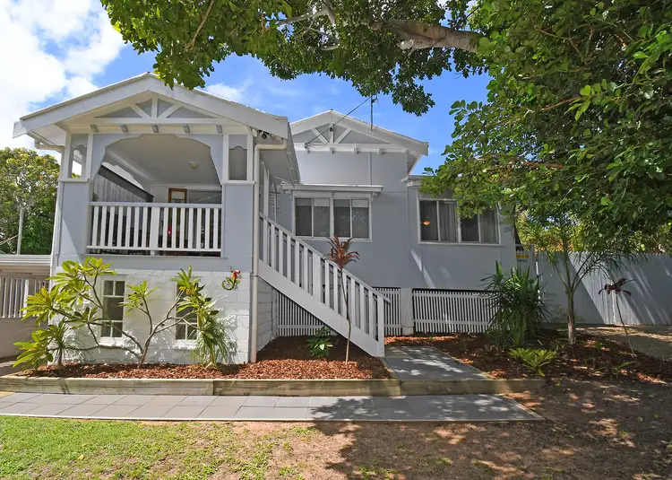 63 Kent Street, Urangan QLD 4655