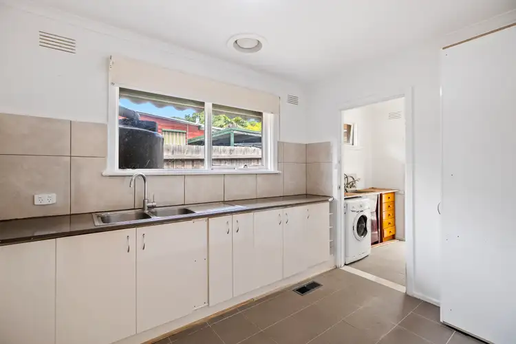 Fifth view of Homely unit listing, 1/18 Cornhill Street, Ferntree Gully VIC 3156