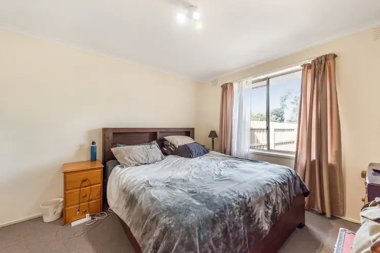 Fourth view of Homely unit listing, 1/10 Ropley Grange, Frankston VIC 3199