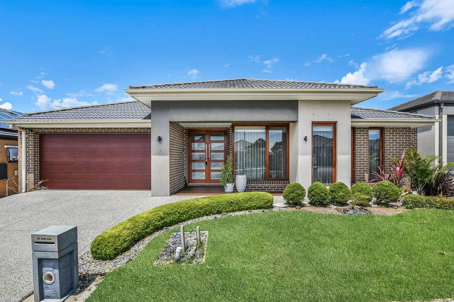 Main view of Homely house listing, 7 Shelburn Way, Cranbourne East VIC 3977