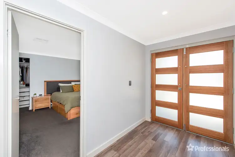 Sixth view of Homely house listing, 7 Worlington Loop, Meadow Springs WA 6210
