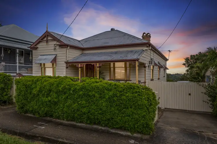 51 Pine Mountain Road, North Ipswich QLD 4305