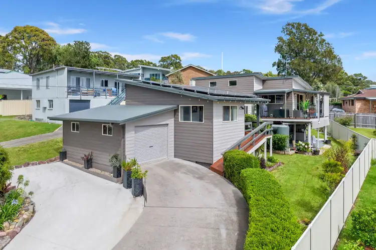 12 Anderson Avenue, Tuross Head NSW 2537