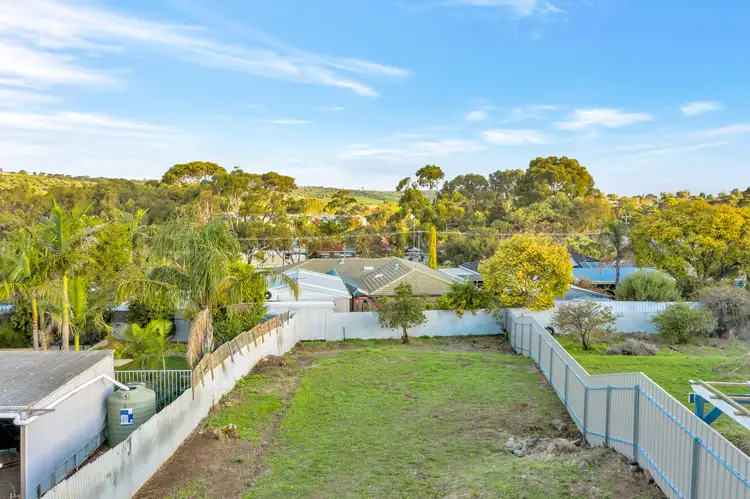 18 Lancing Court, Huntfield Heights SA 5163