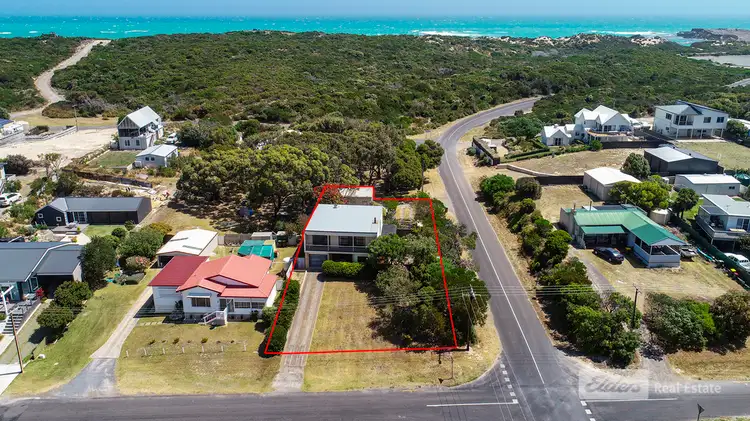 11 Attiwill Street, Beachport SA 5280