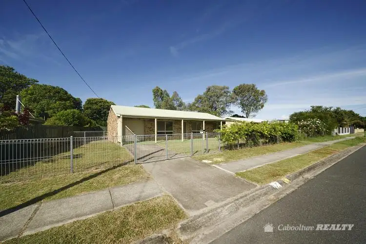 12 Dorunda Avenue