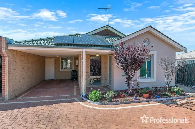 Main view of Homely unit listing, 4/23 Royal Palm Drive, Warnbro WA 6169