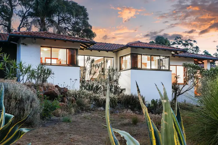 68 Ford Road, Lesmurdie WA 6076