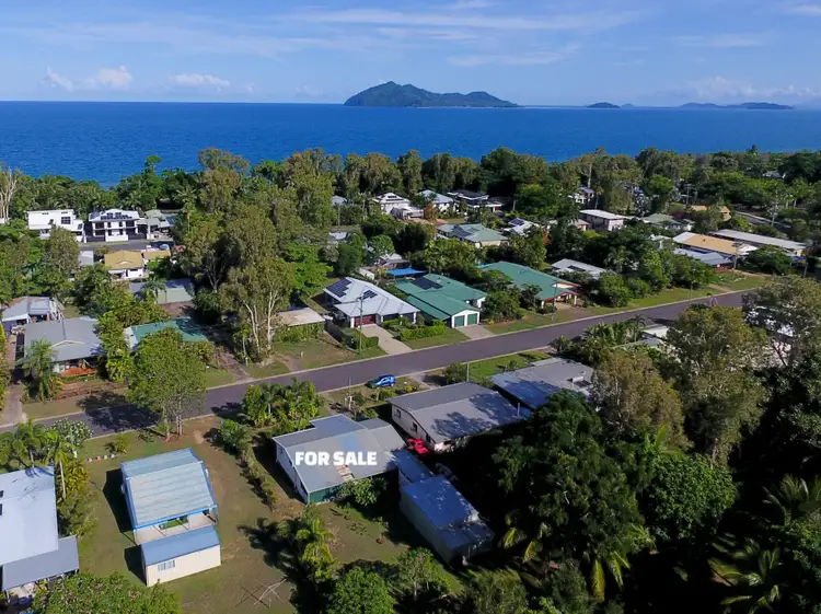 17 Kwila Street, Wongaling Beach QLD 4852