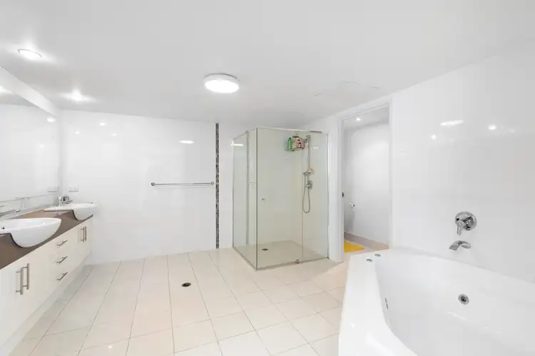 Sixth view of Homely unit listing, 12/135 Shore Street West, Cleveland QLD 4163
