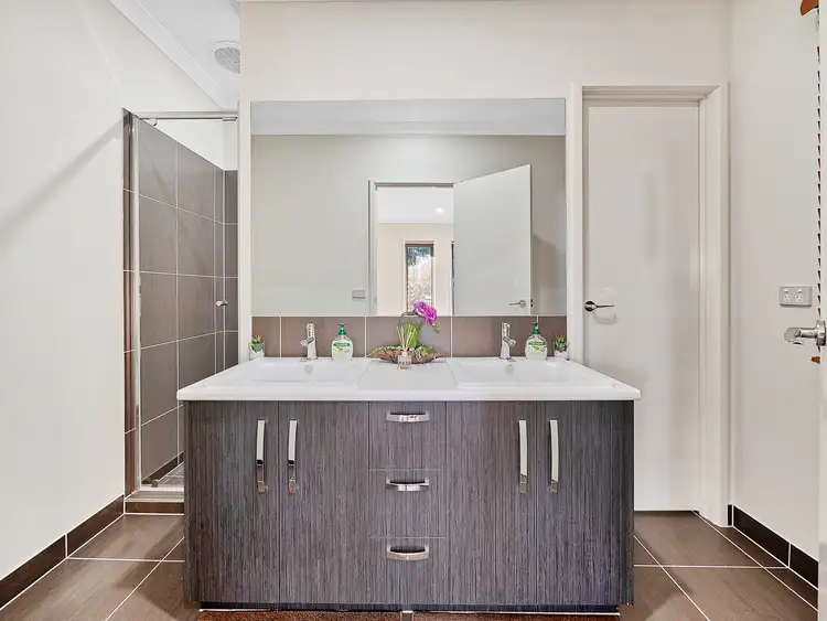 Sixth view of Homely house listing, 164 Alisma Boulevard, Cranbourne North VIC 3977