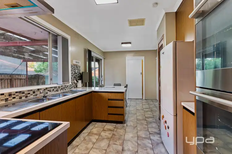 Fourth view of Homely house listing, 5 Occold Court, St Albans VIC 3021