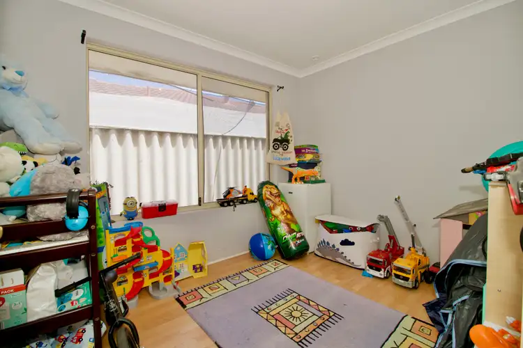 Sixth view of Homely house listing, 15 Menora Loop, Warnbro WA 6169