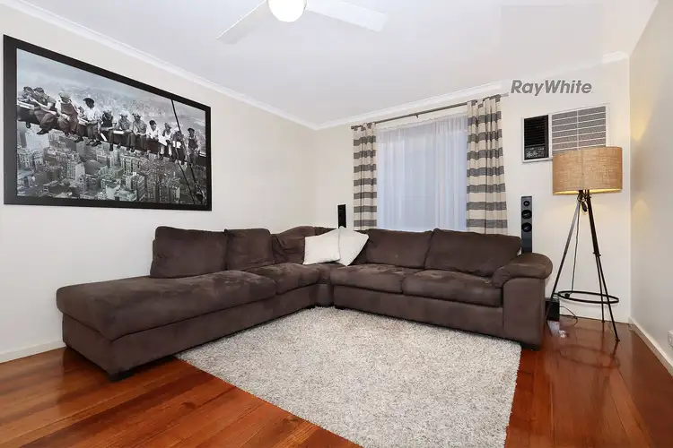 Fifth view of Homely house listing, 2 Alvie Court, Westmeadows VIC 3049