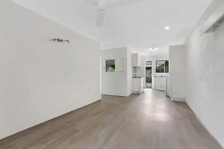 Fourth view of Homely unit listing, 5/126-128 Greenslopes Street, Edge Hill QLD 4870