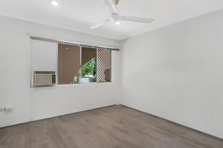 Sixth view of Homely unit listing, 5/126-128 Greenslopes Street, Edge Hill QLD 4870
