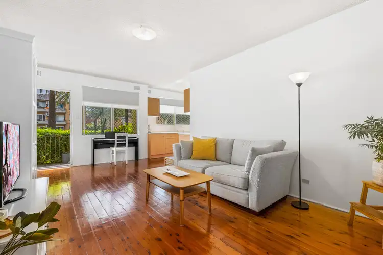 1/3 Fifth Avenue, Campsie NSW 2194