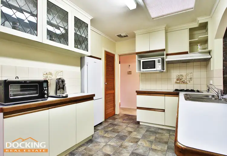 Fourth view of Homely house listing, 6 Howqua Court, Vermont VIC 3133