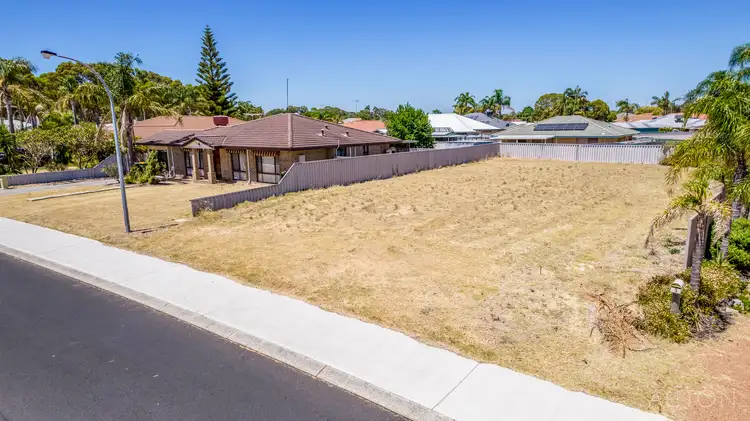 5 Perida Way, Greenfields WA 6210