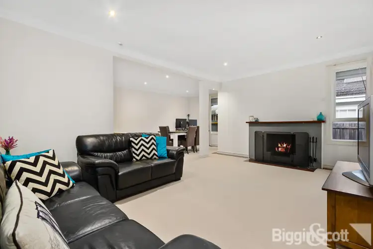 Sixth view of Homely house listing, 17 Linda Avenue, Box Hill North VIC 3129