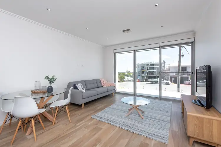 Fourth view of Homely apartment listing, 4/6 Nautilus Place, Scarborough WA 6019