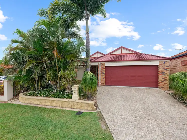 6 Blenheim Close, Forest Lake QLD 4078