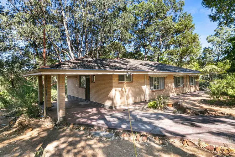 63 Mundaring Weir Road, Kalamunda WA 6076