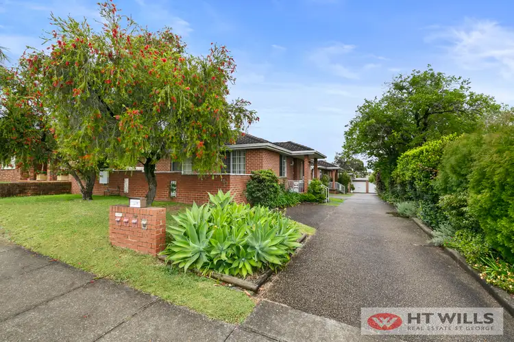 2/101 Gloucester Road, Hurstville NSW 2220