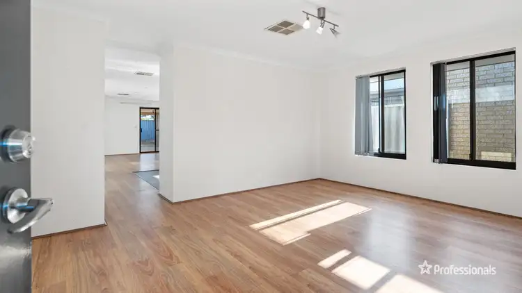 Fifth view of Homely house listing, 19A Coonawarra Drive, Caversham WA 6055